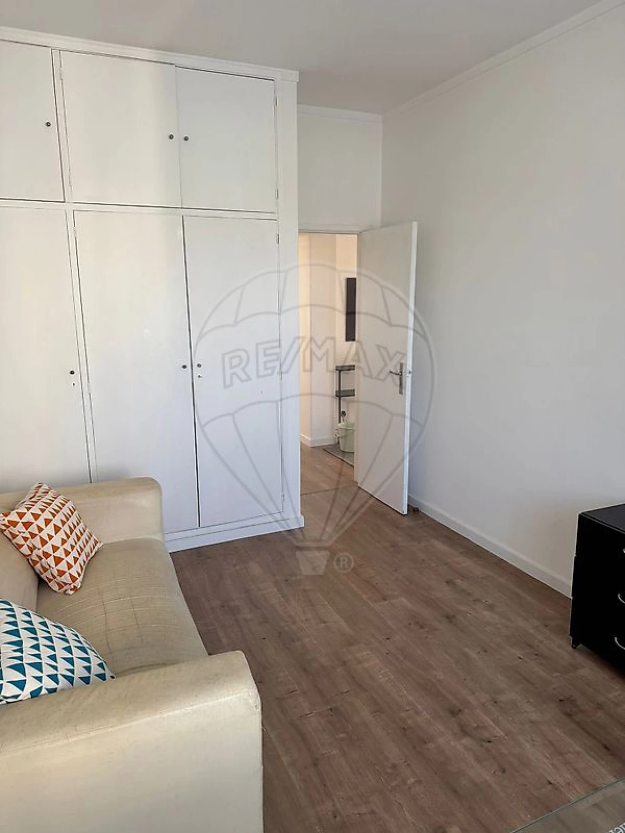 Apartamento T2 para Arrendamento em São Mamede de Infesta e Senhora da Hora Foto 23