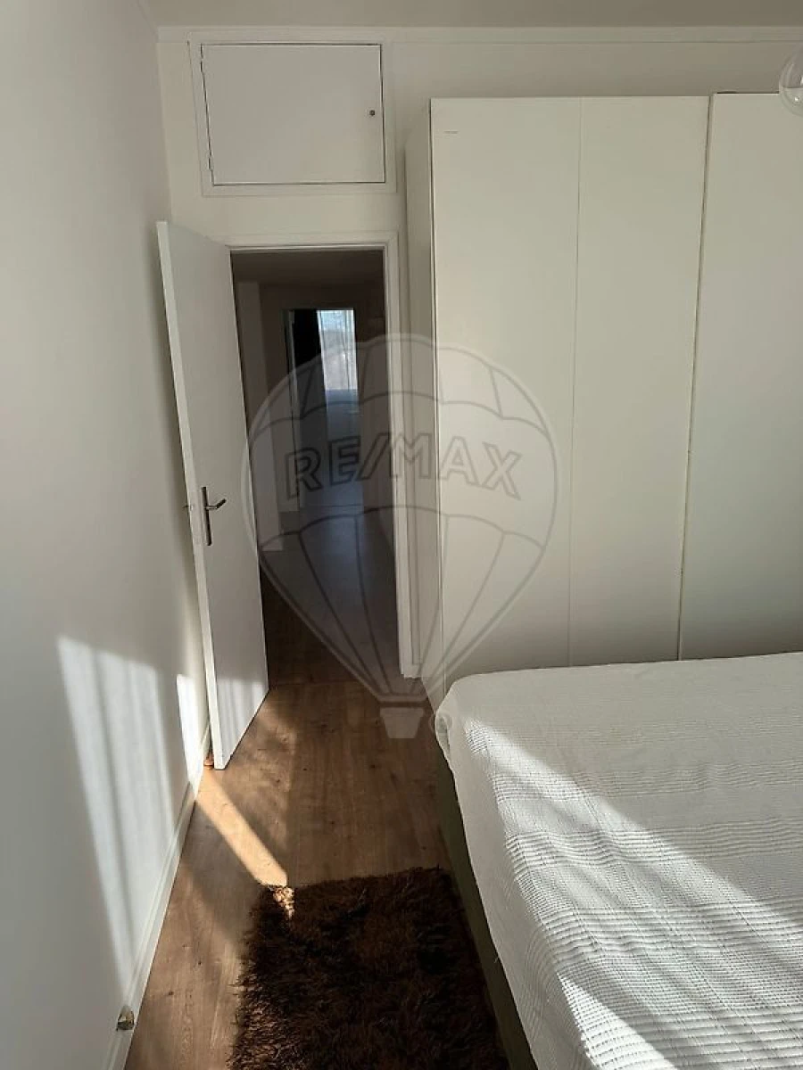 Apartamento T2 para Arrendamento em São Mamede de Infesta e Senhora da Hora Foto 33