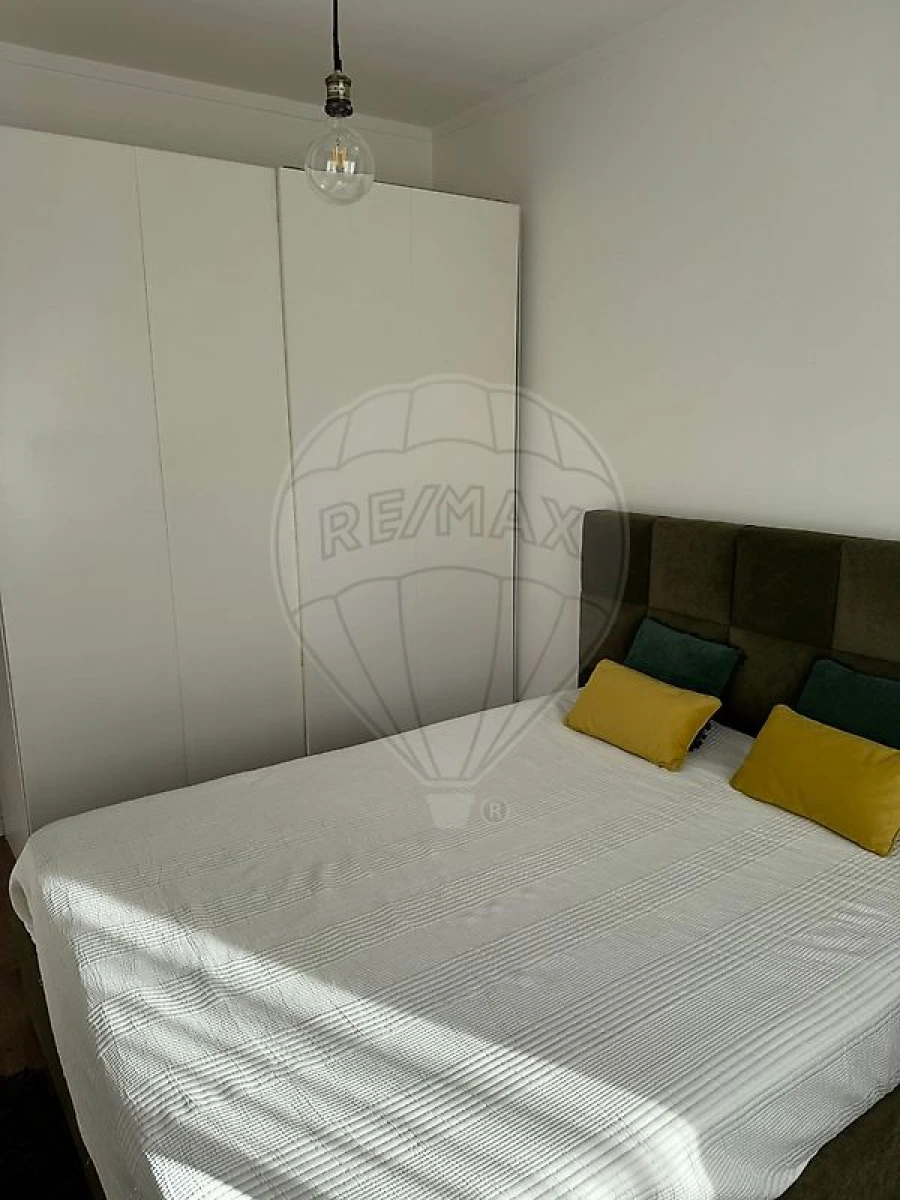 Apartamento T2 para Arrendamento em São Mamede de Infesta e Senhora da Hora Foto 32