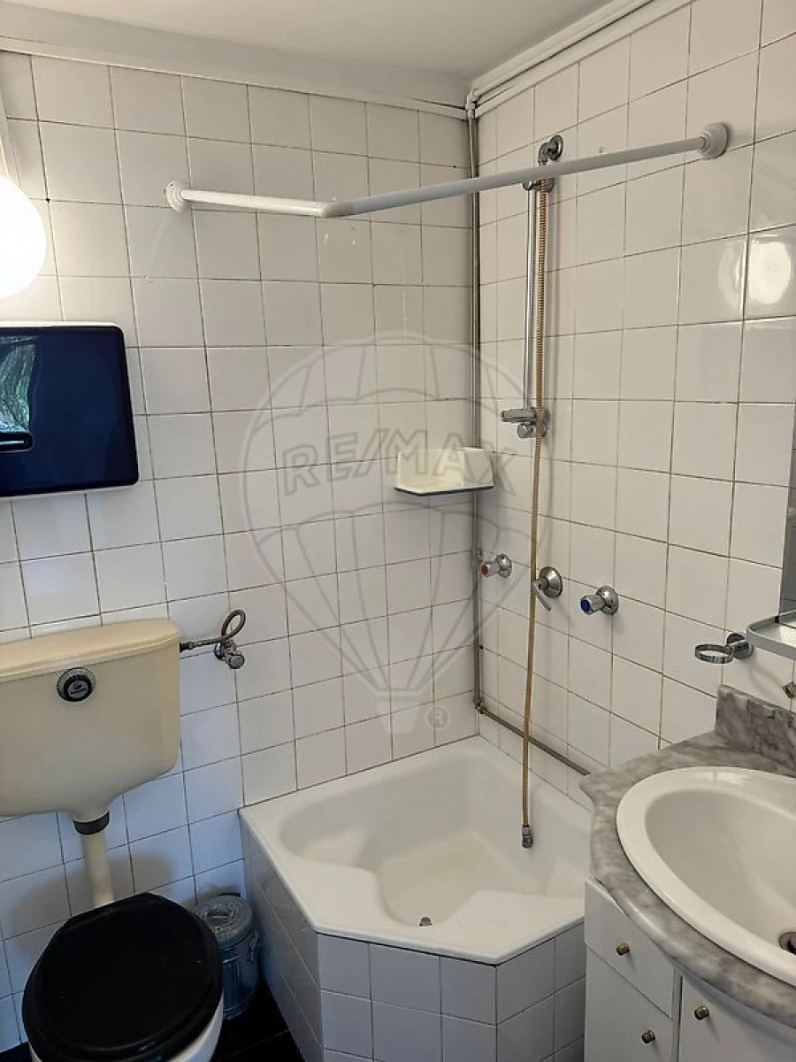 Apartamento T2 para Arrendamento em São Mamede de Infesta e Senhora da Hora Foto 20