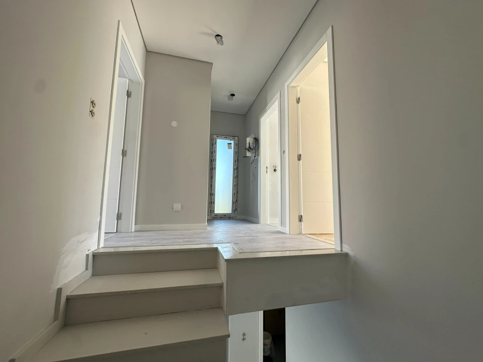 Moradia T4 para Venda em Fernao Ferro Foto 5