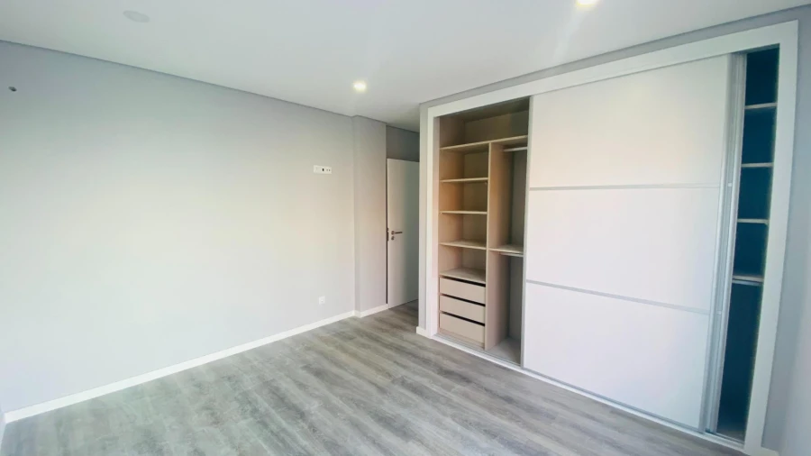 Moradia T4 para Venda em Fernao Ferro Foto 15