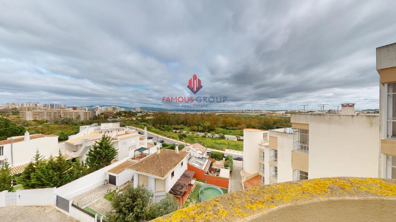 Apartamento para Venda em Portimão Foto 18