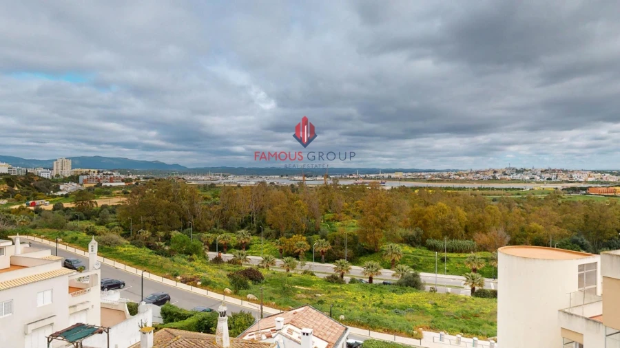 Apartamento para Venda em Portimão Foto 9