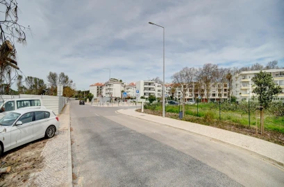Apartamento T2 para Venda em Carcavelos e Parede