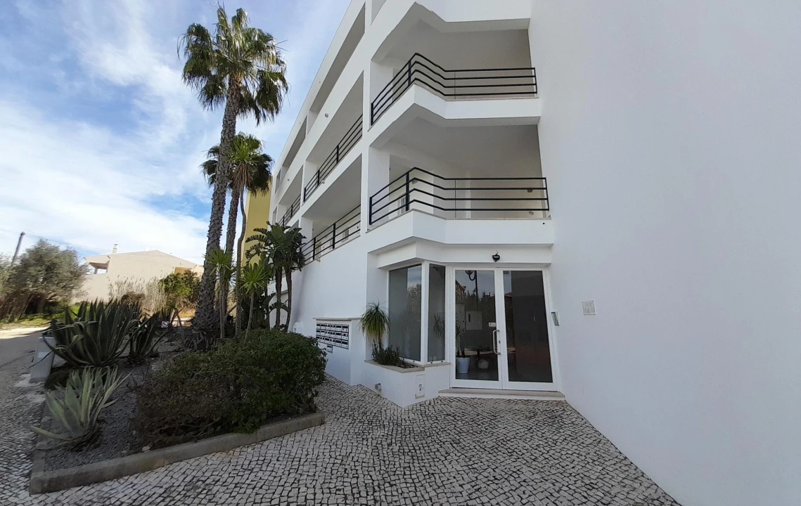Apartamento T2 para Venda em Lagos (São Sebastião e Santa Maria) Foto 8