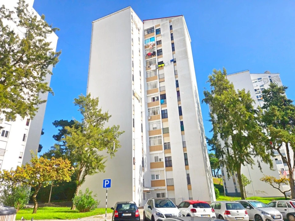 Apartamento T2 para Venda em Corroios Foto 1