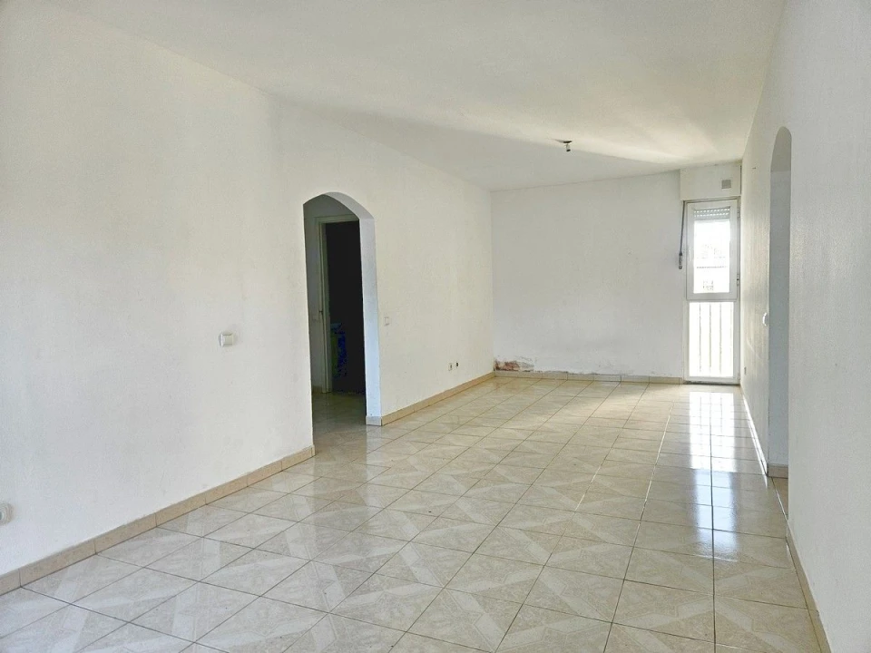 Apartamento T2 para Venda em Corroios Foto 5