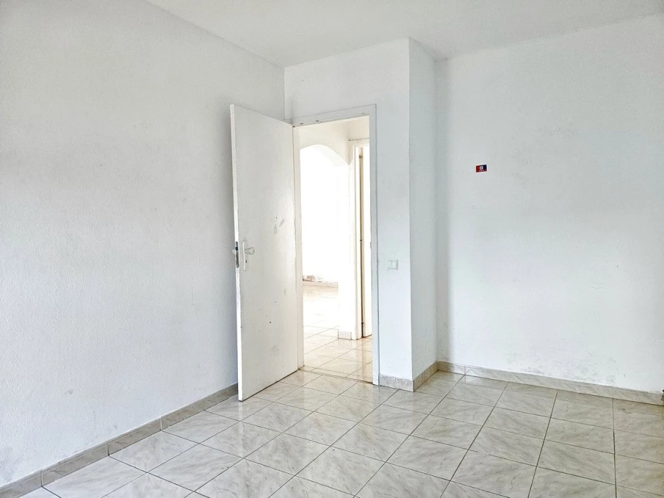 Apartamento T2 para Venda em Corroios Foto 8