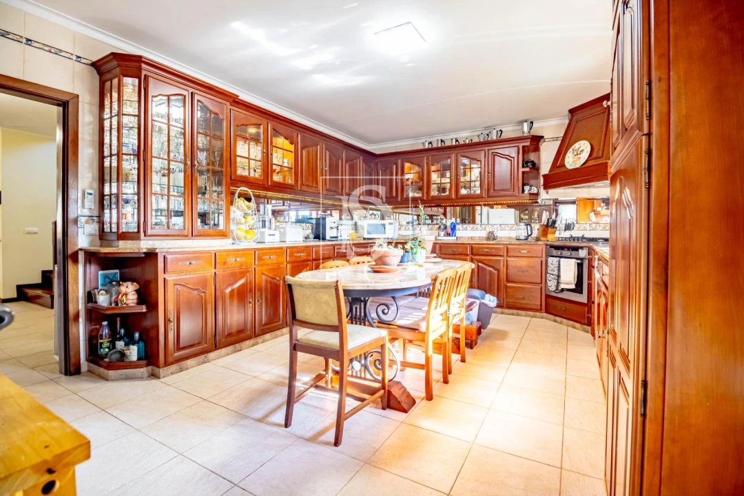 Moradia T7 para Venda em Amarante (São Gonçalo), Madalena, Cepelos e Gatão Foto 15