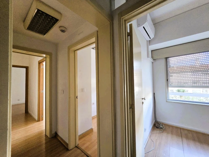 Escritório para Arrendamento em Alvalade Foto 10