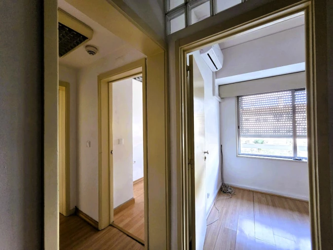 Escritório para Arrendamento em Alvalade Foto 7