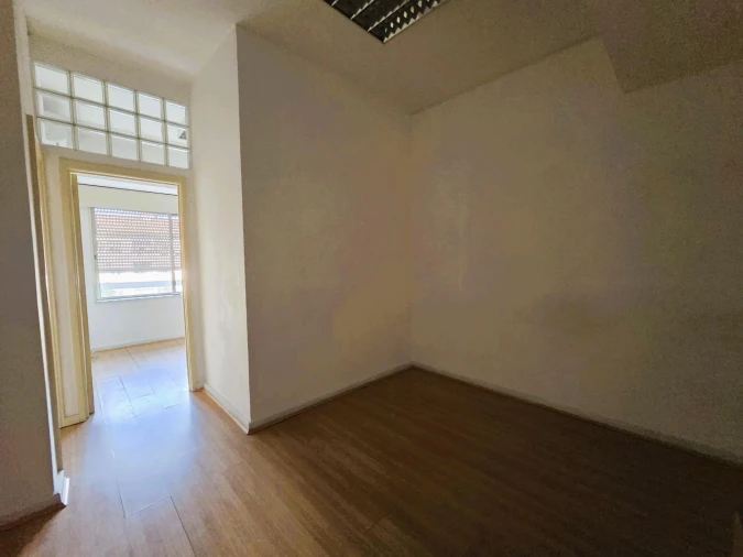 Escritório para Arrendamento em Alvalade Foto 8