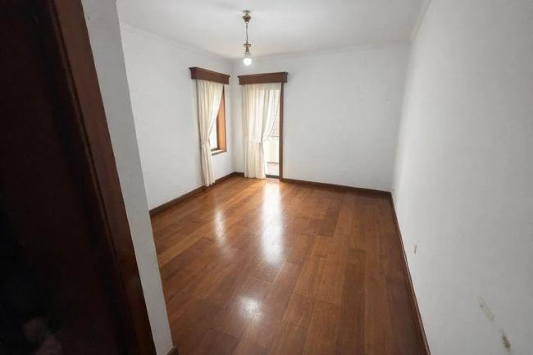 Apartamento T3 para Venda em Braga (Maximinos, Sé e Cividade) Foto 4