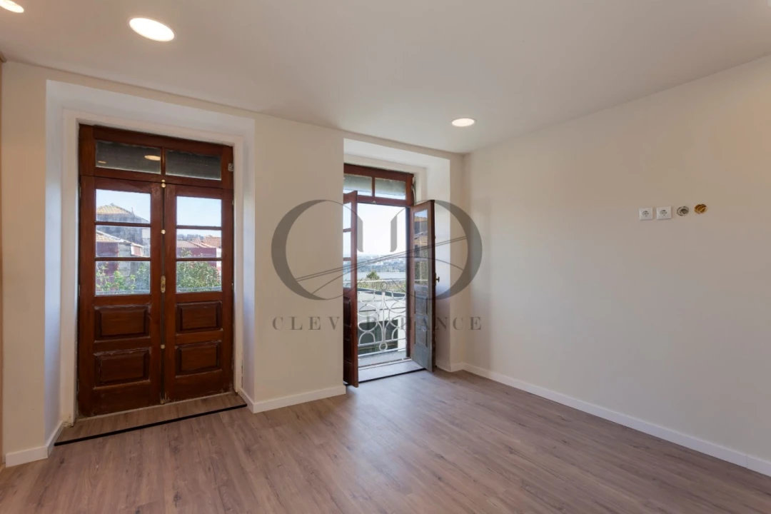 Apartamento T1 para Venda em Bonfim Foto 13