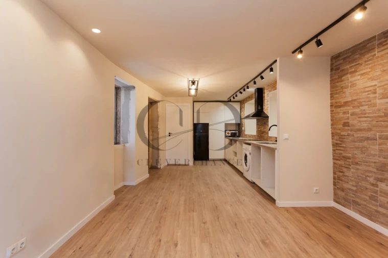 Apartamento T1 para Venda em Bonfim Foto 7