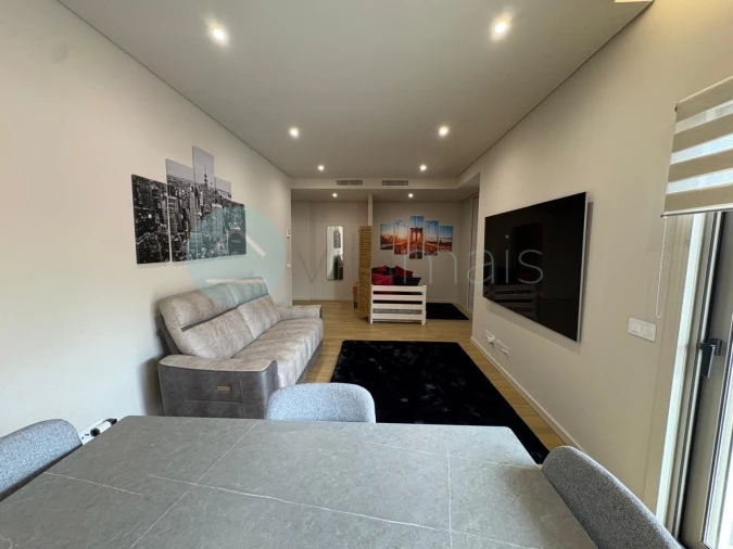 Apartamento T1 para Venda em Ramalde Foto 4