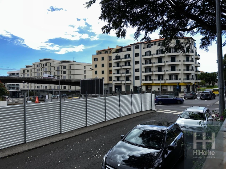 Apartamento T2 para Venda em Funchal (Santa Luzia) Foto 13