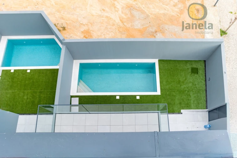 Moradia T4 para Venda em Montenegro Foto 3