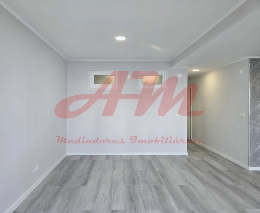 Apartamento T2 para Venda em Oeiras e São Julião da Barra, Paço de Arcos e Caxias Foto 13