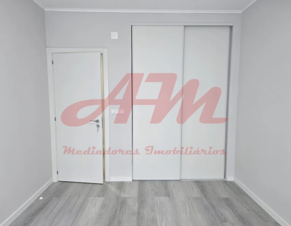 Apartamento T2 para Venda em Oeiras e São Julião da Barra, Paço de Arcos e Caxias Foto 32