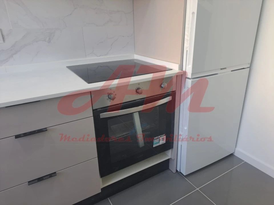 Apartamento T2 para Venda em Mina de Água Foto 5