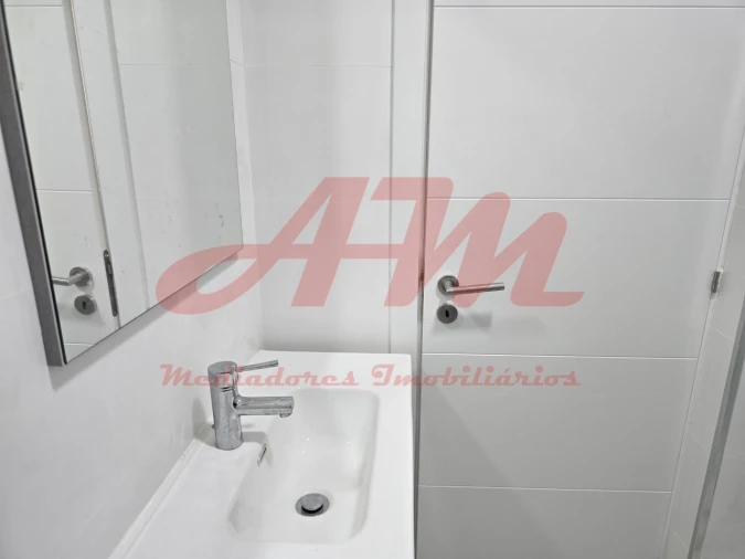 Apartamento T2 para Venda em Mina de Água Foto 9