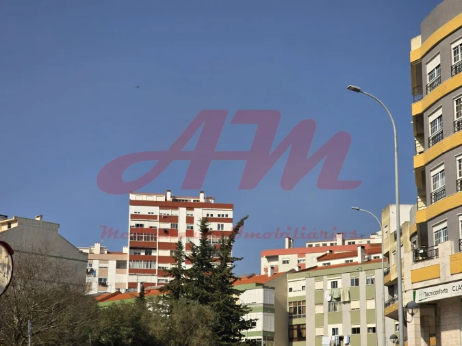 Apartamento T2 para Venda em Mina de Água Foto 1