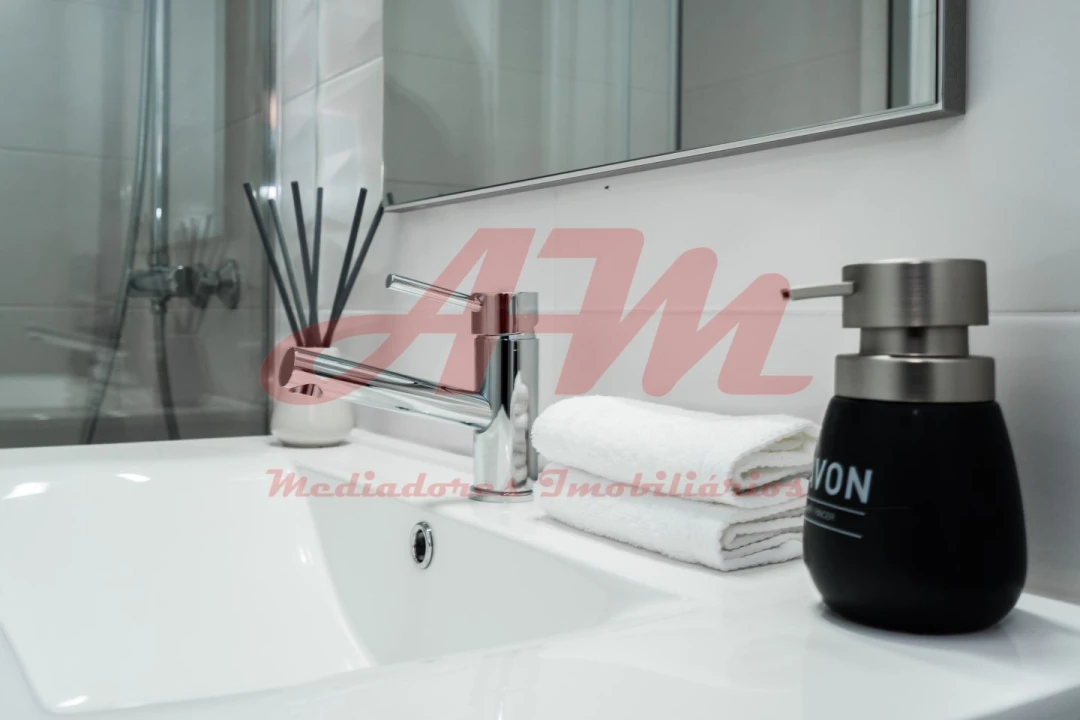 Apartamento T2 para Venda em Benfica Foto 13