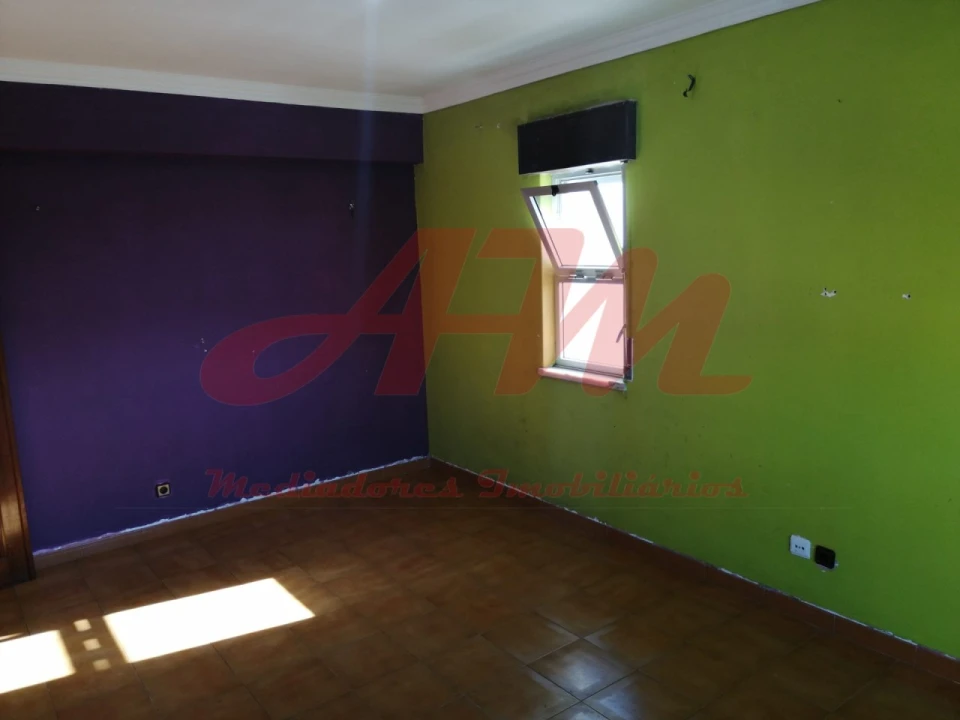 Apartamento T3 para Venda em Rio de Mouro Foto 13