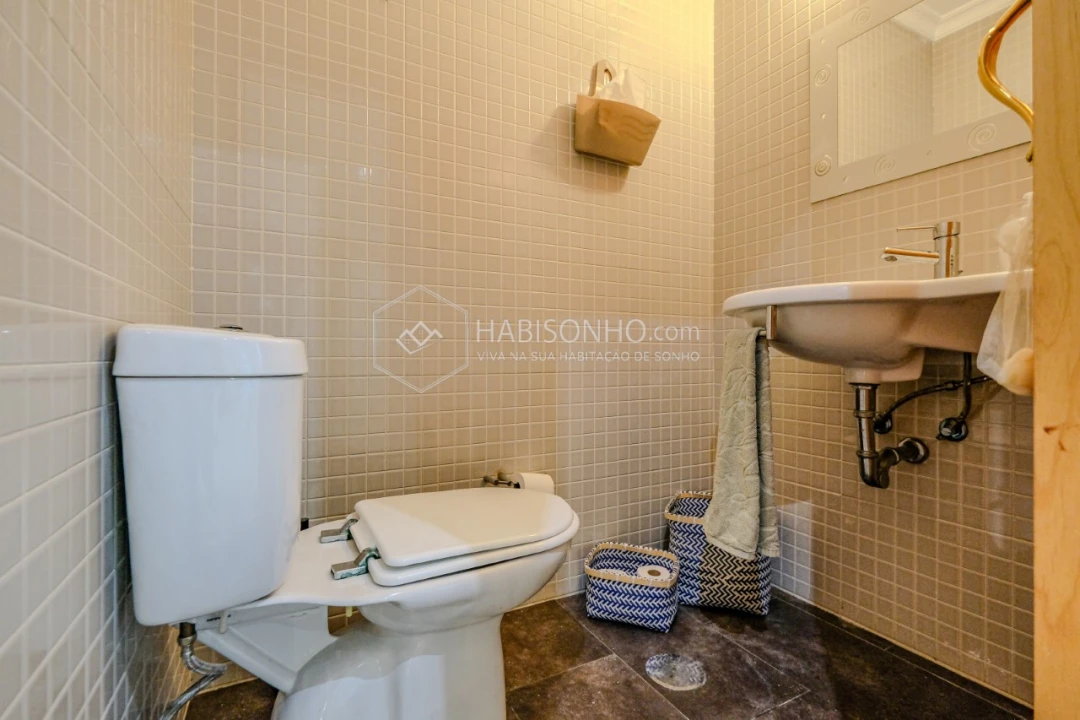 Moradia T4 para Venda em Gulpilhares e Valadares Foto 16