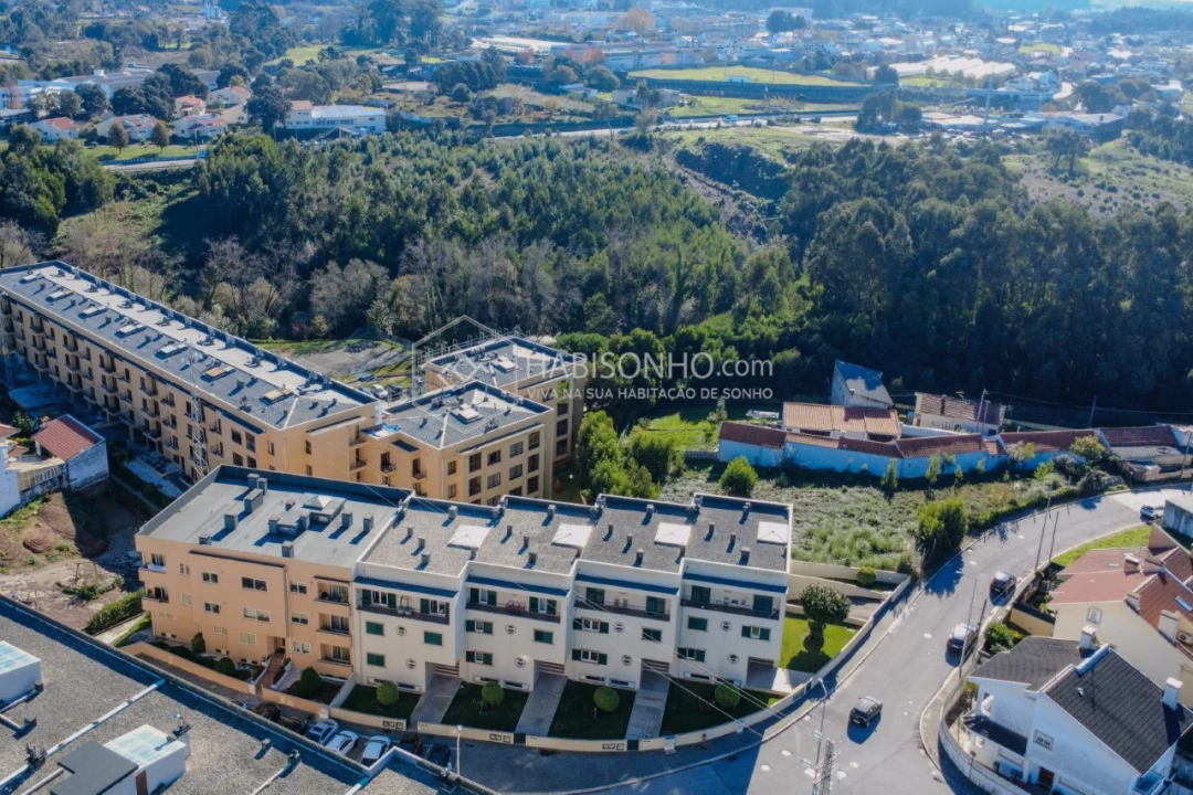 Moradia T4 para Venda em Gulpilhares e Valadares Foto 49