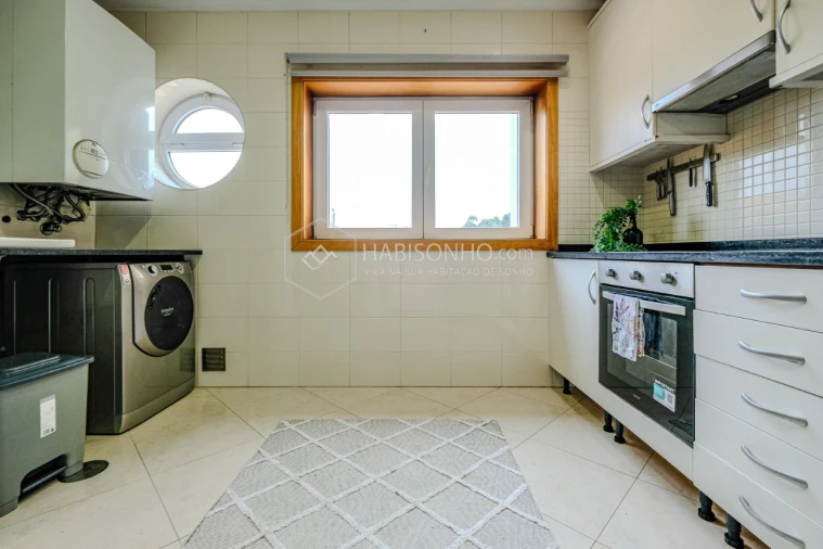 Moradia T4 para Venda em Gulpilhares e Valadares Foto 12