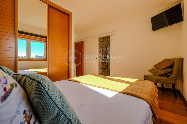 Moradia T4 para Venda em Gulpilhares e Valadares Foto 44