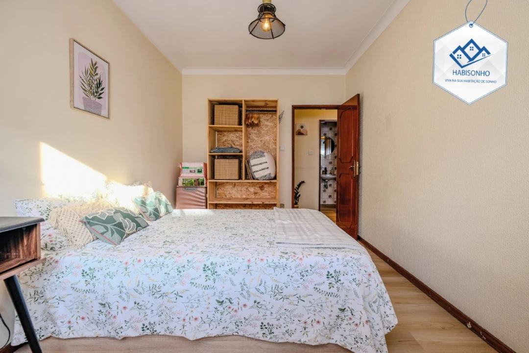 Quarto para Arrendamento em Rio Tinto Foto 1