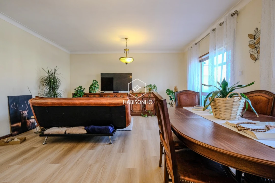 Quarto para Arrendamento em Rio Tinto Foto 13