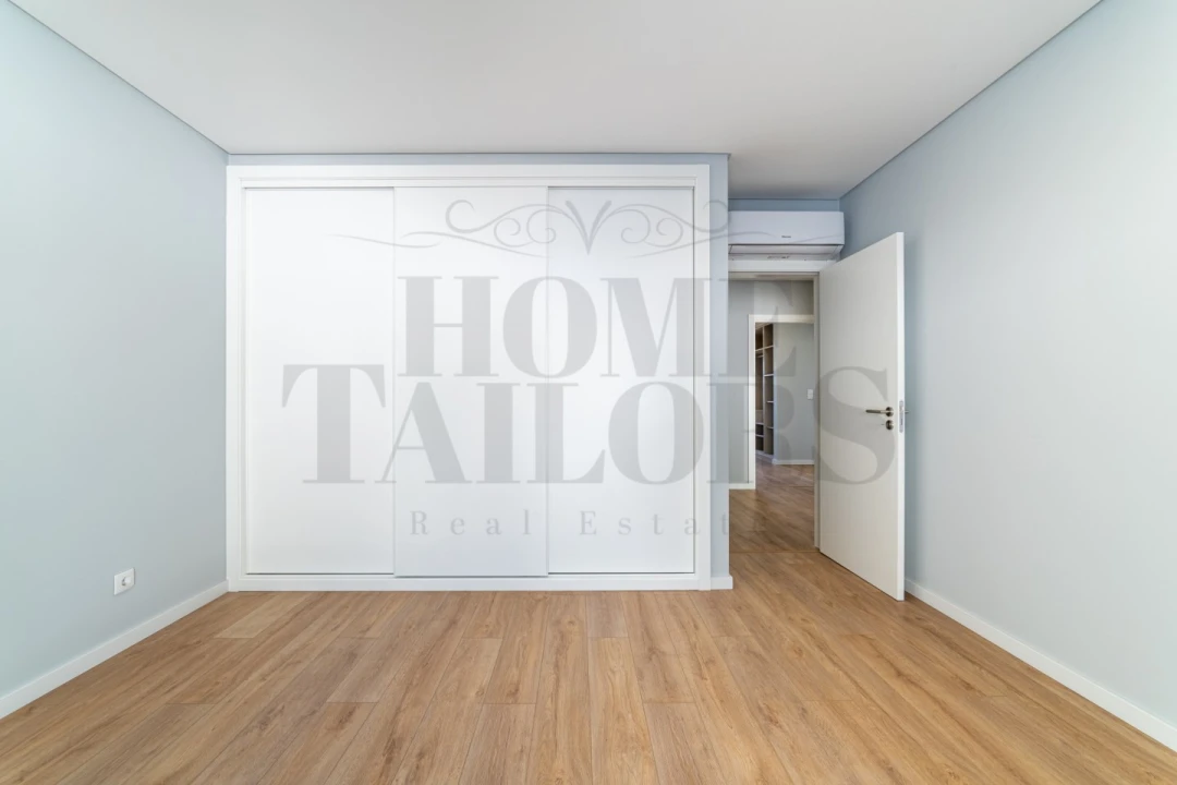 Moradia T3 para Venda em Ramada e Caneças Foto 14