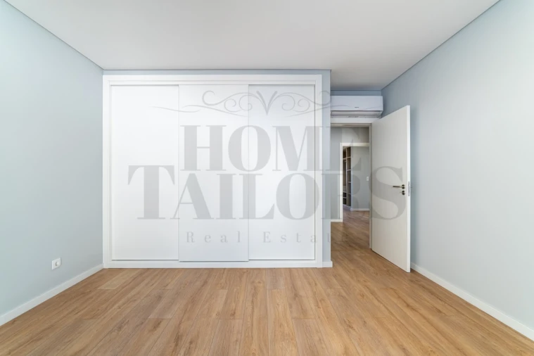 Moradia T3 para Venda em Ramada e Caneças Foto 14