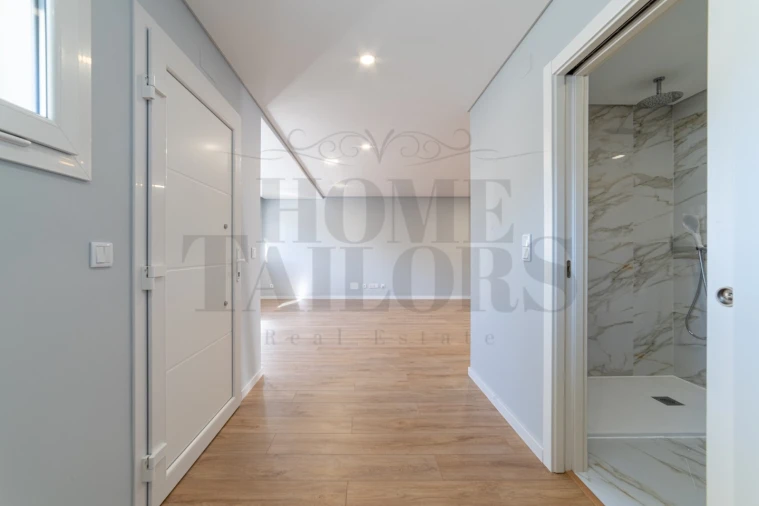 Moradia T3 para Venda em Ramada e Caneças Foto 9