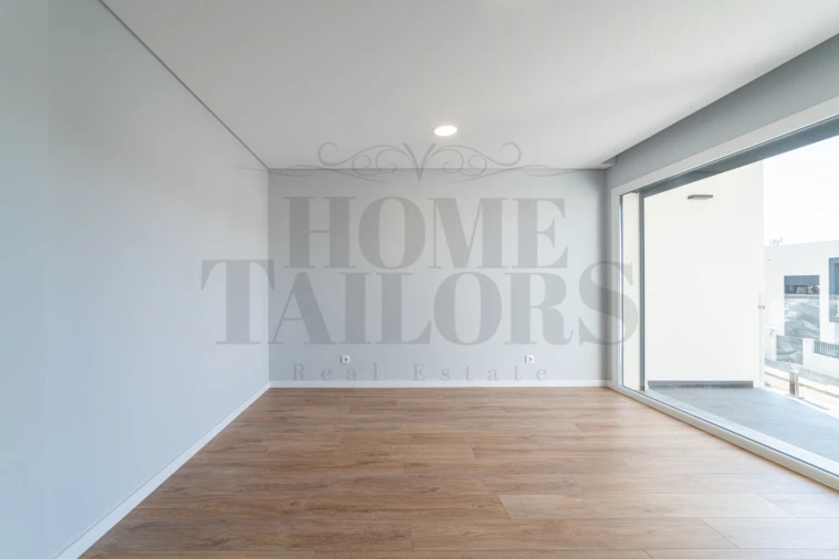 Moradia T3 para Venda em Ramada e Caneças Foto 20