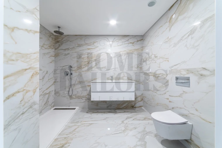 Moradia T3 para Venda em Ramada e Caneças Foto 18