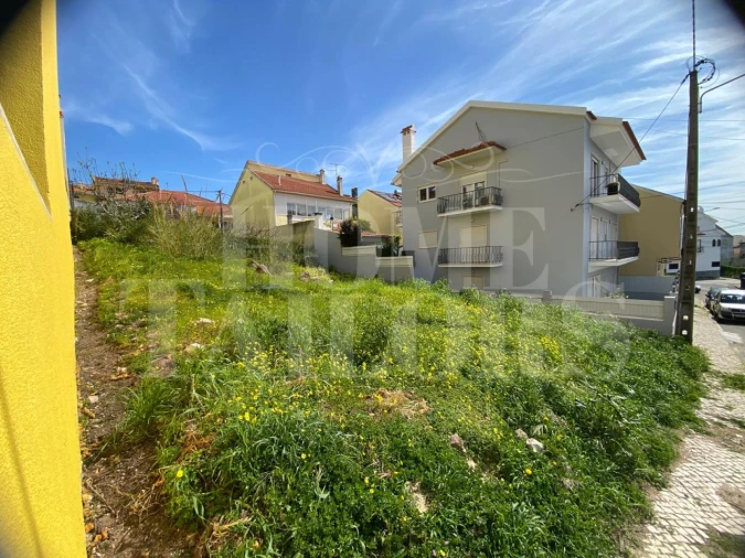 Terreno para Venda em Pontinha e Famões Foto 16
