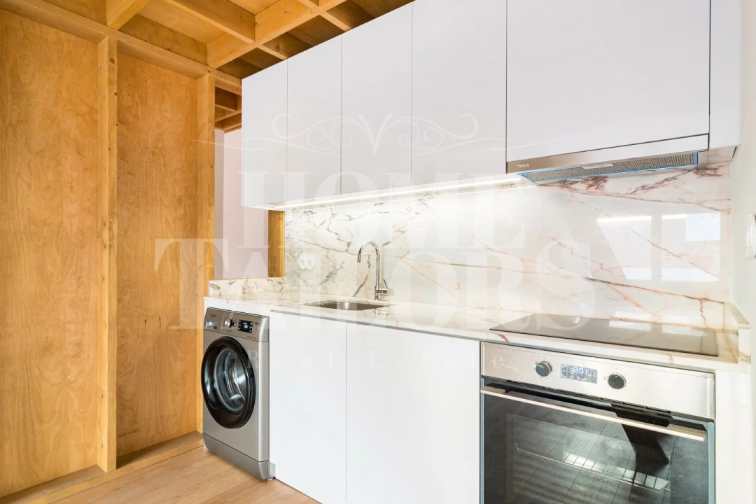 Apartamento T2 para Arrendamento em Santo António Foto 8