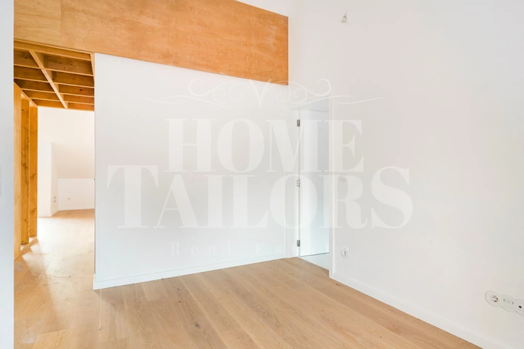 Apartamento T2 para Arrendamento em Santo António Foto 16