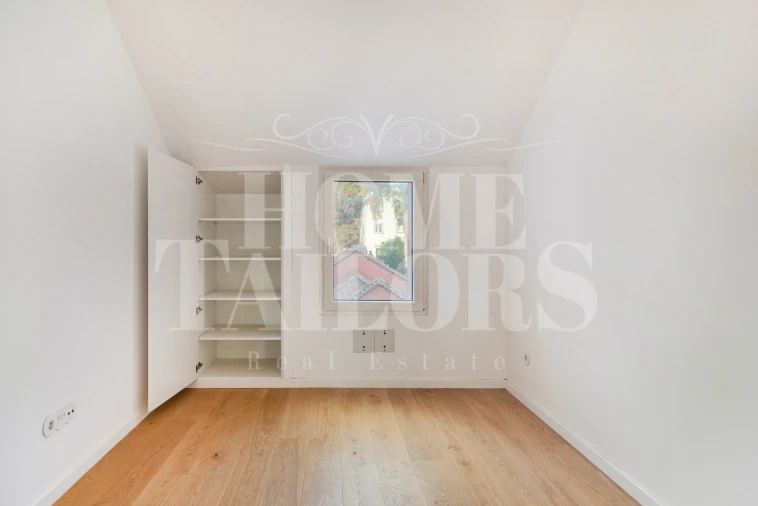 Apartamento T2 para Arrendamento em Santo António Foto 15