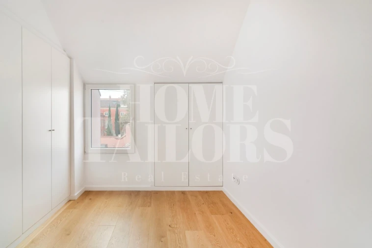 Apartamento T2 para Arrendamento em Santo António Foto 18