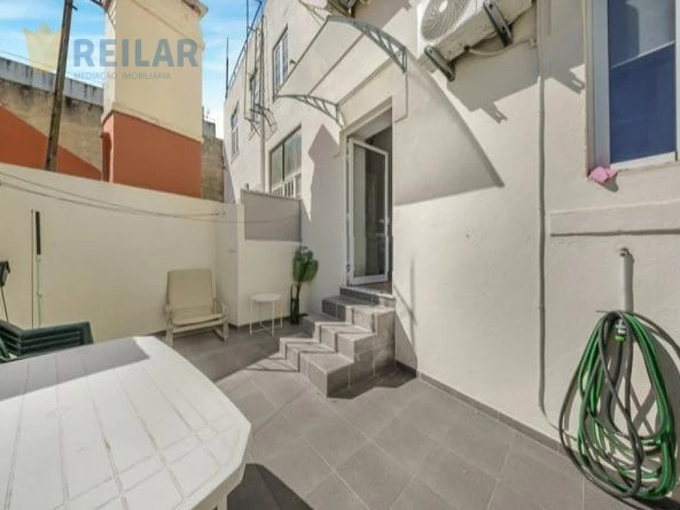 Apartamento T2 para Venda em Marvila Foto 1