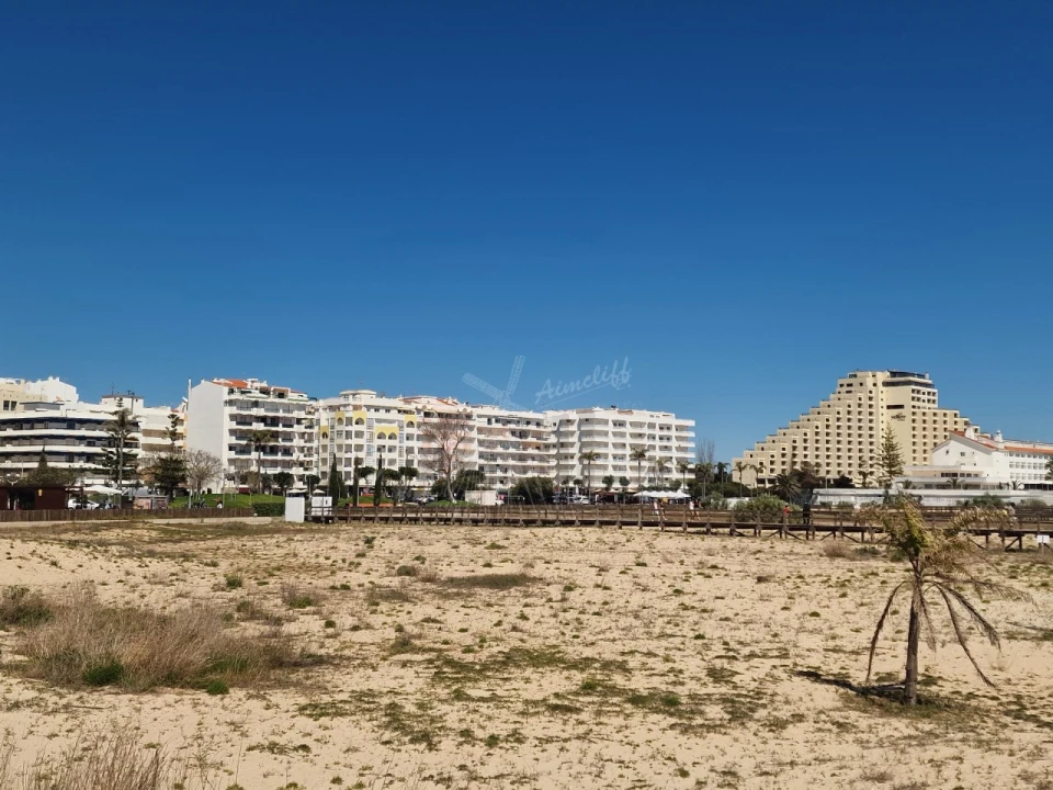 Apartamento T2 para Venda em Monte Gordo Foto 22