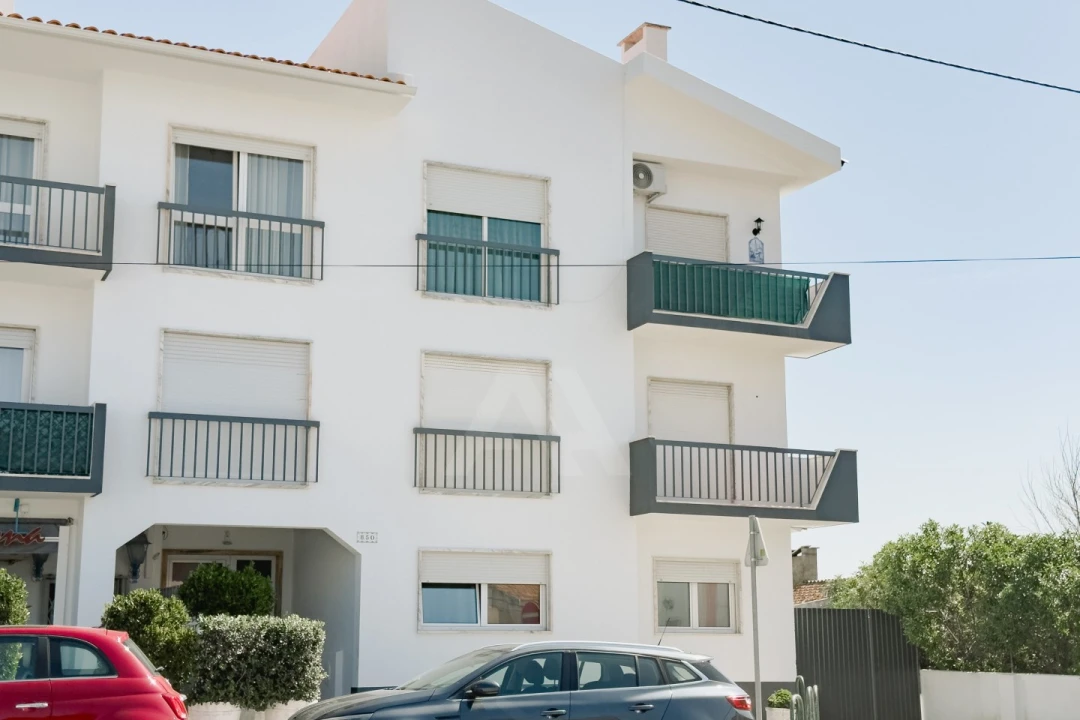 Apartamento T2 para Venda em Alcabideche Foto 1