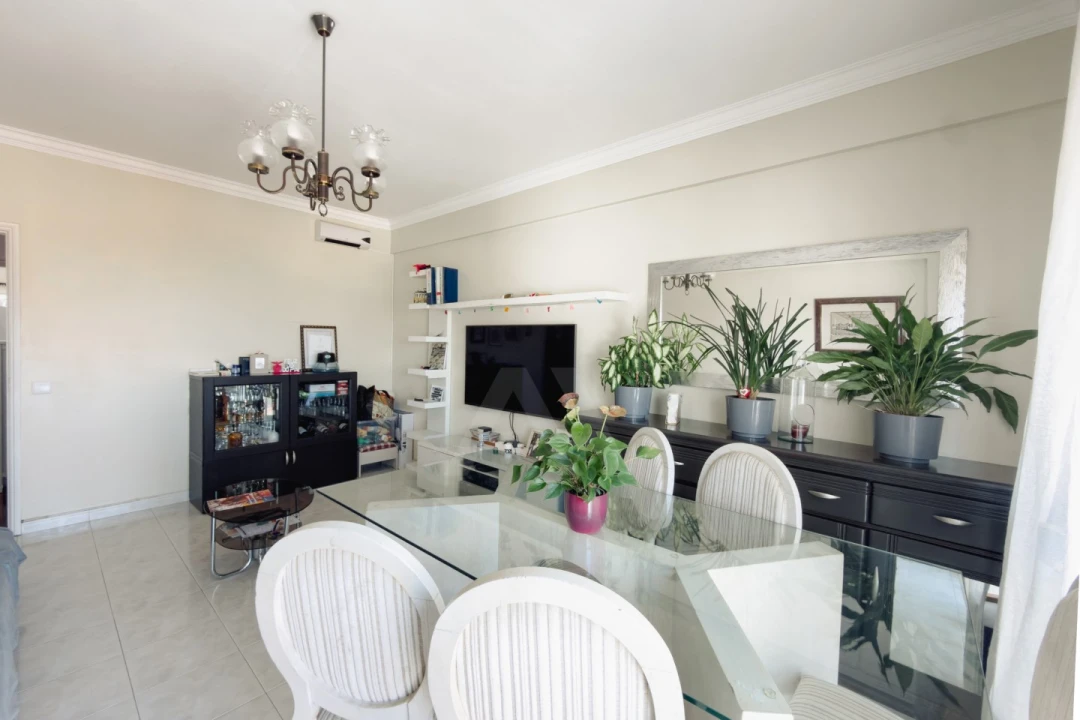 Apartamento T2 para Venda em Alcabideche Foto 3